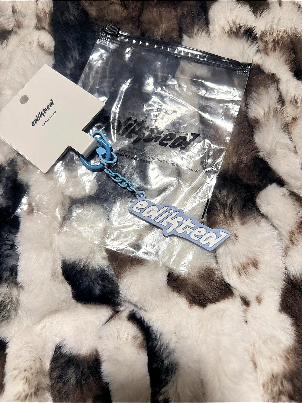 Edikted Keychain Blue & Silver NWT